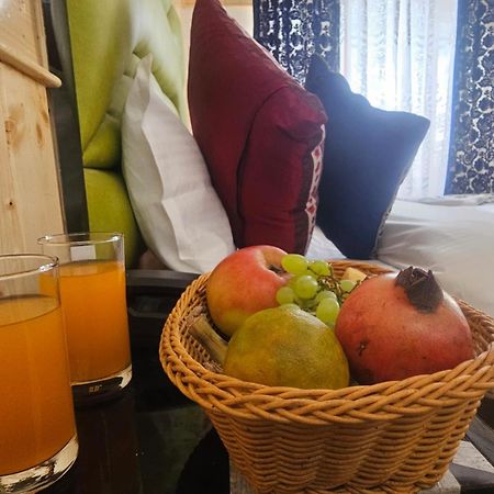 Delta View Hotel Pahalgam Exterior photo